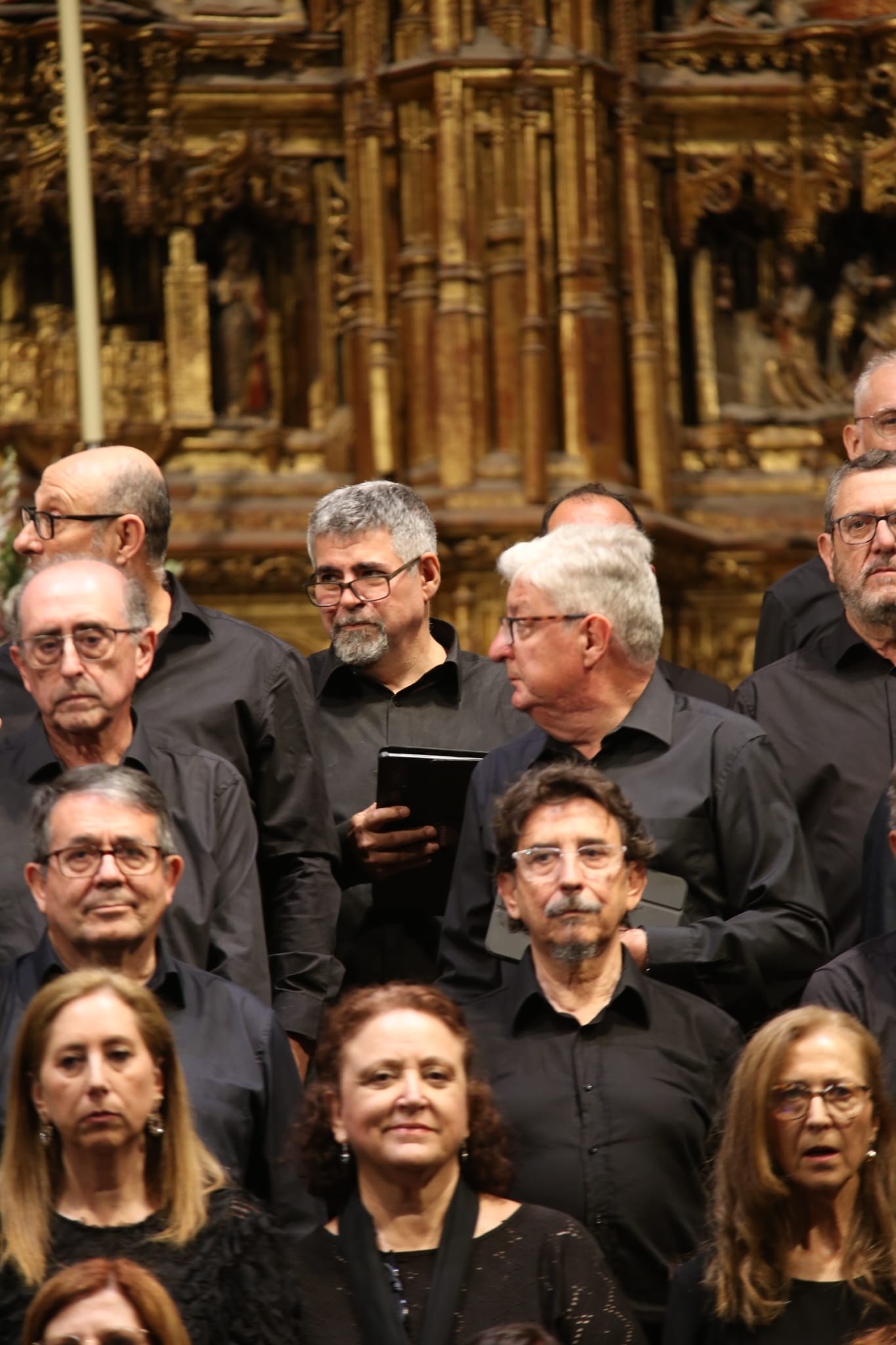 Fotografía 2 del Coro de la Asociación de Amigos del Teatro de la Maestranza