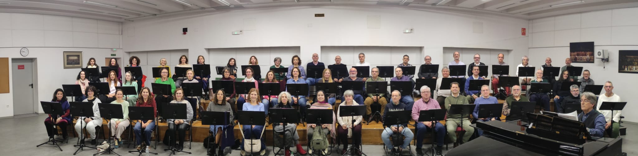 Fotografía 11 del Coro de la Asociación de Amigos del Teatro de la Maestranza
