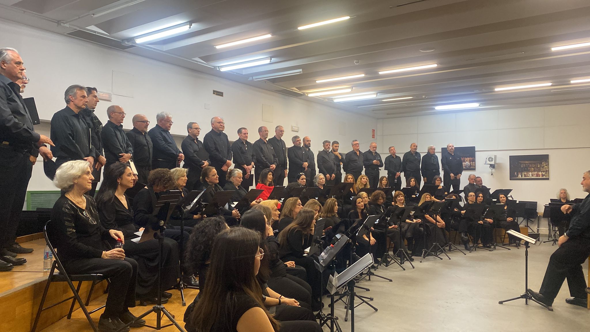 Fotografía 14 del Coro de la Asociación de Amigos del Teatro de la Maestranza
