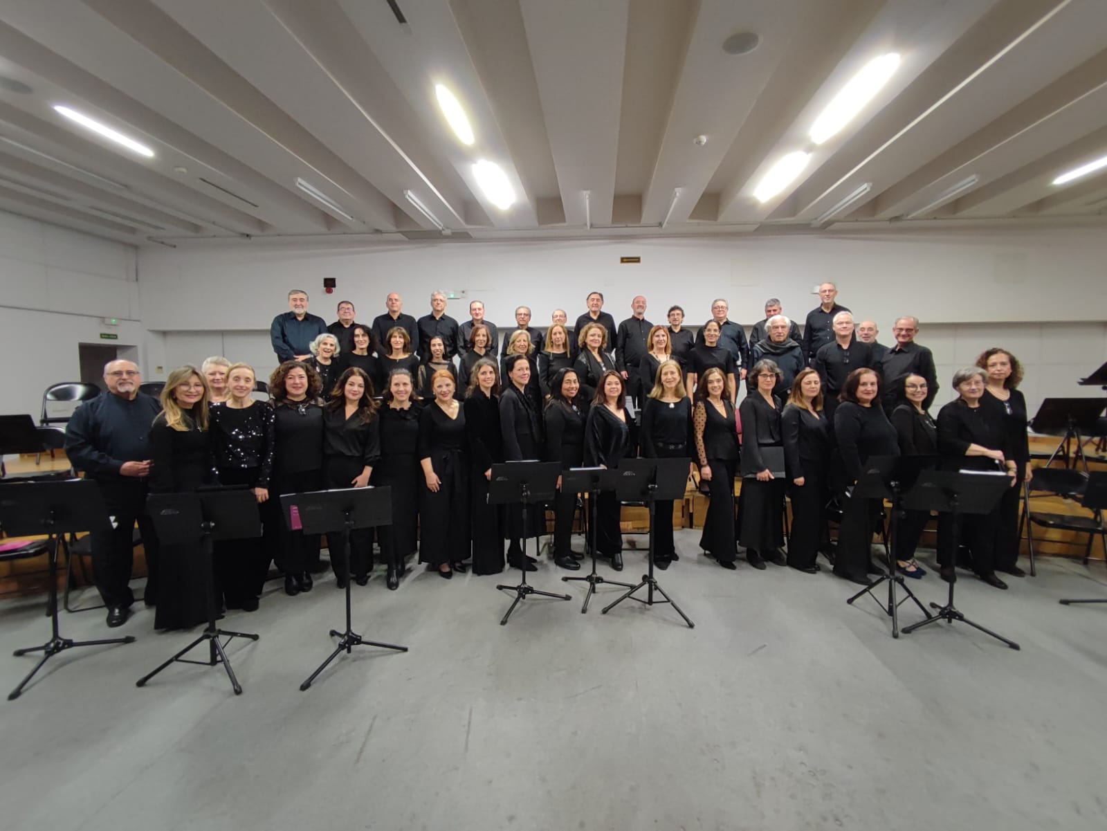 Fotografía 19 del Coro de la Asociación de Amigos del Teatro de la Maestranza