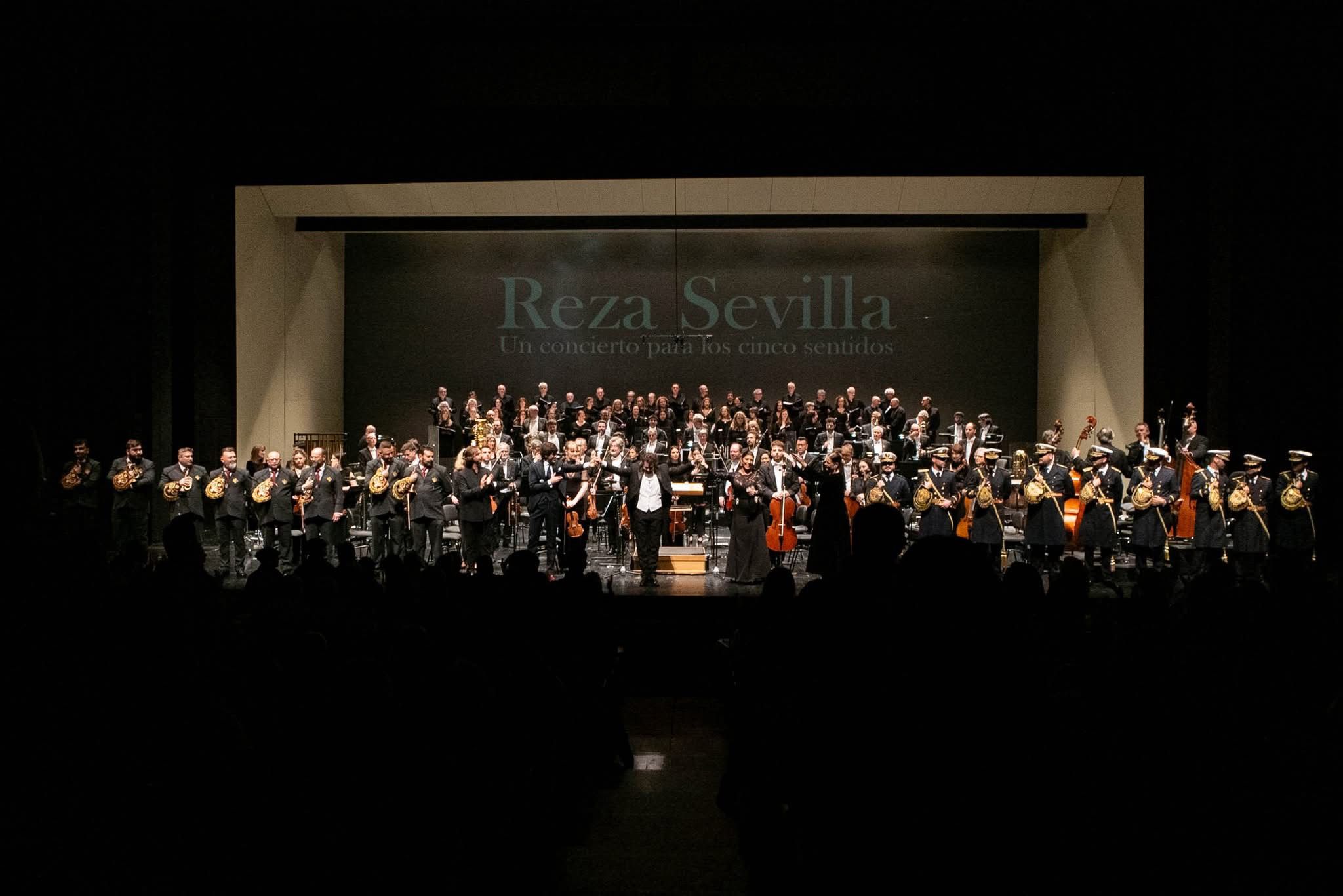 Fotografía 21 del Coro de la Asociación de Amigos del Teatro de la Maestranza